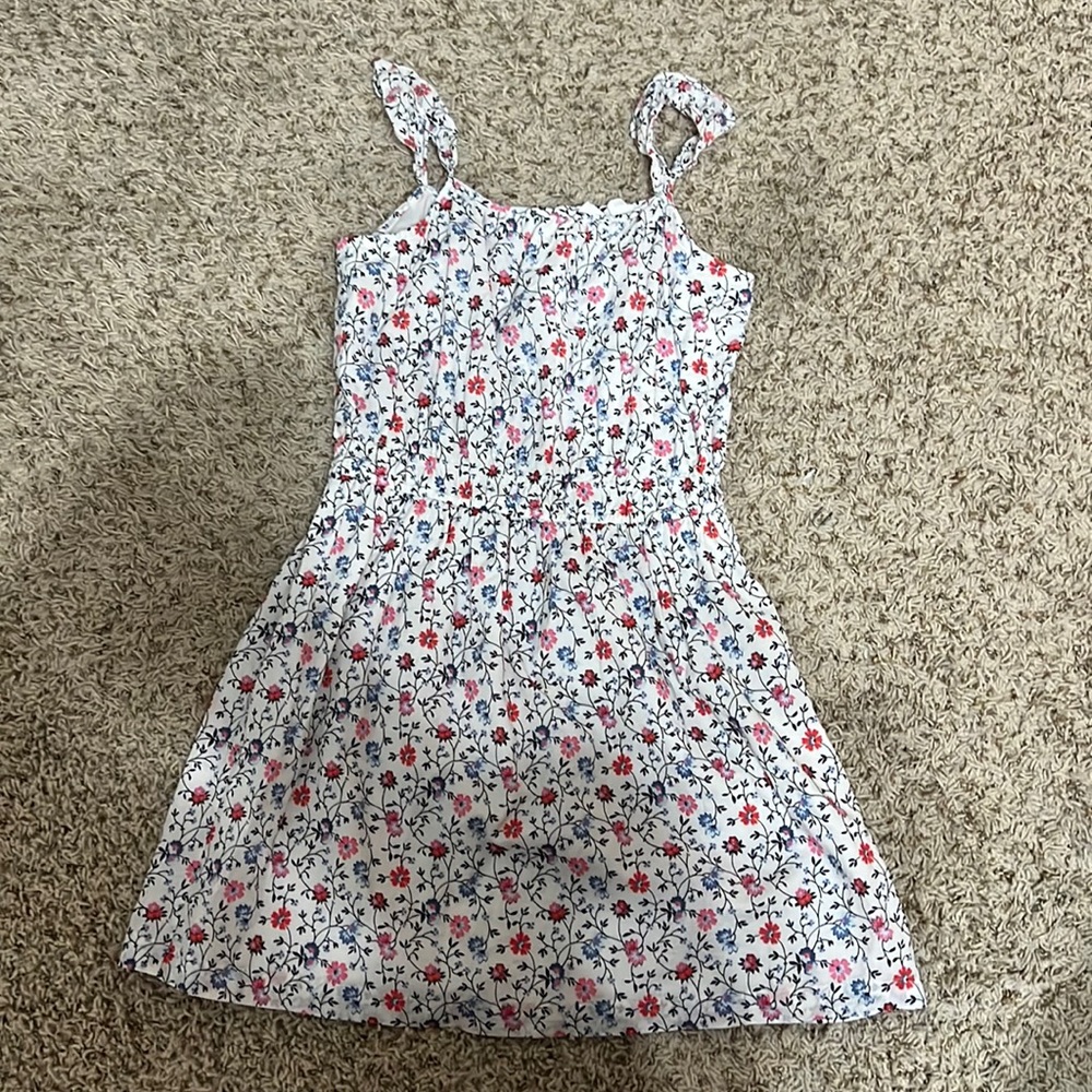 GAPKIDS white flowery dress